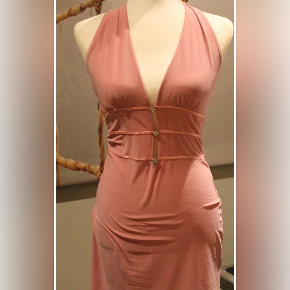 Soft Pink Silhouette Low Cut Dress